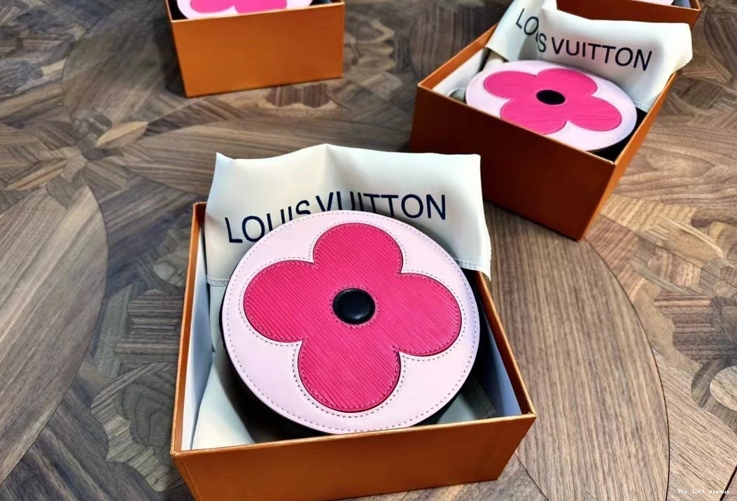 CASE CUSTOM EARRINGS ROUND LV 0806